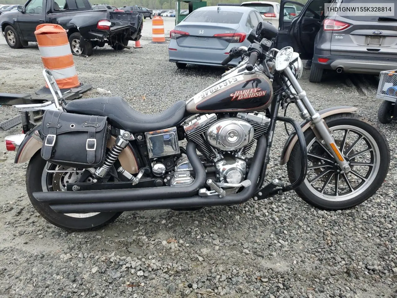 2005 Harley-Davidson Fxdli VIN: 1HD1GNW155K328814 Lot: 51612845