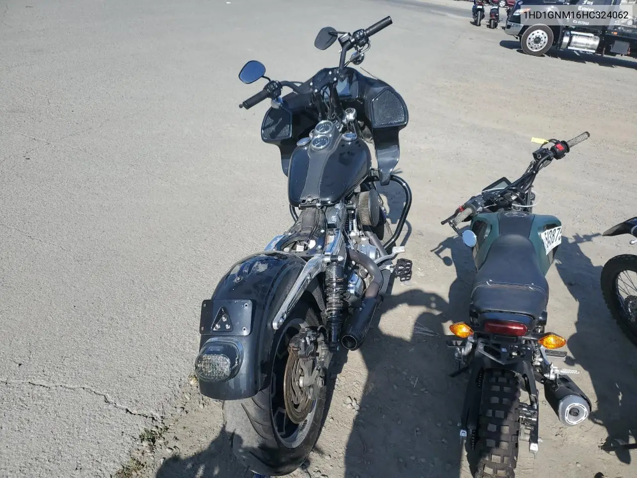 2017 Harley-Davidson Fxdl Dyna Low Rider VIN: 1HD1GNM16HC324062 Lot: 54054645