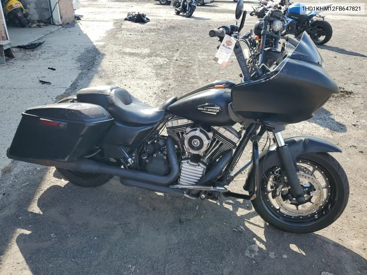 2015 Harley-Davidson Fltrx Road Glide VIN: 1HD1KHM12FB647821 Lot: 55592335