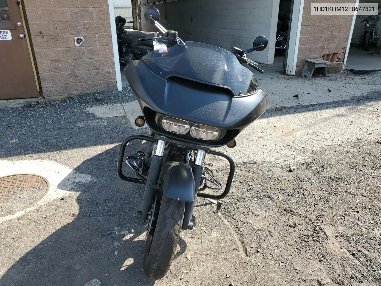 2015 Harley-Davidson Fltrx Road Glide VIN: 1HD1KHM12FB647821 Lot: 55592335