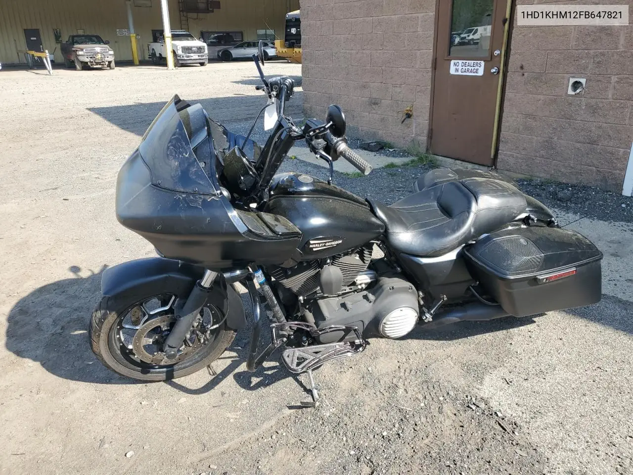 2015 Harley-Davidson Fltrx Road Glide VIN: 1HD1KHM12FB647821 Lot: 55592335