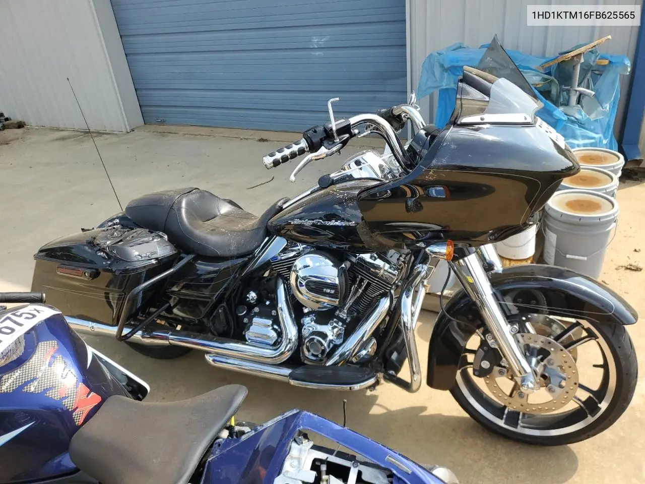 2015 Harley-Davidson Fltrxs Road Glide Special VIN: 1HD1KTM16FB625565 Lot: 59506685