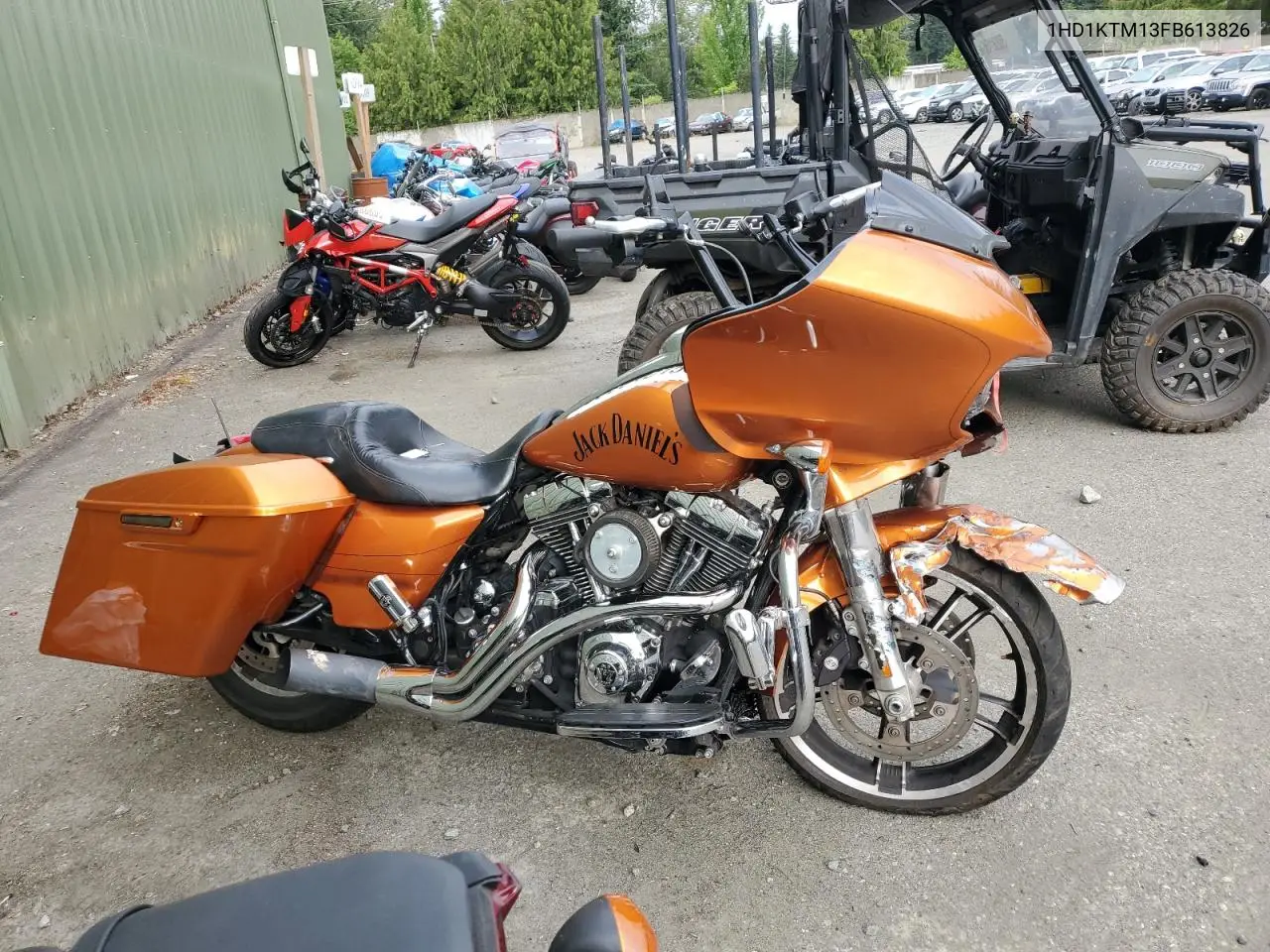 2015 Harley-Davidson Fltrxs Road Glide Special VIN: 1HD1KTM13FB613826 Lot: 60854015