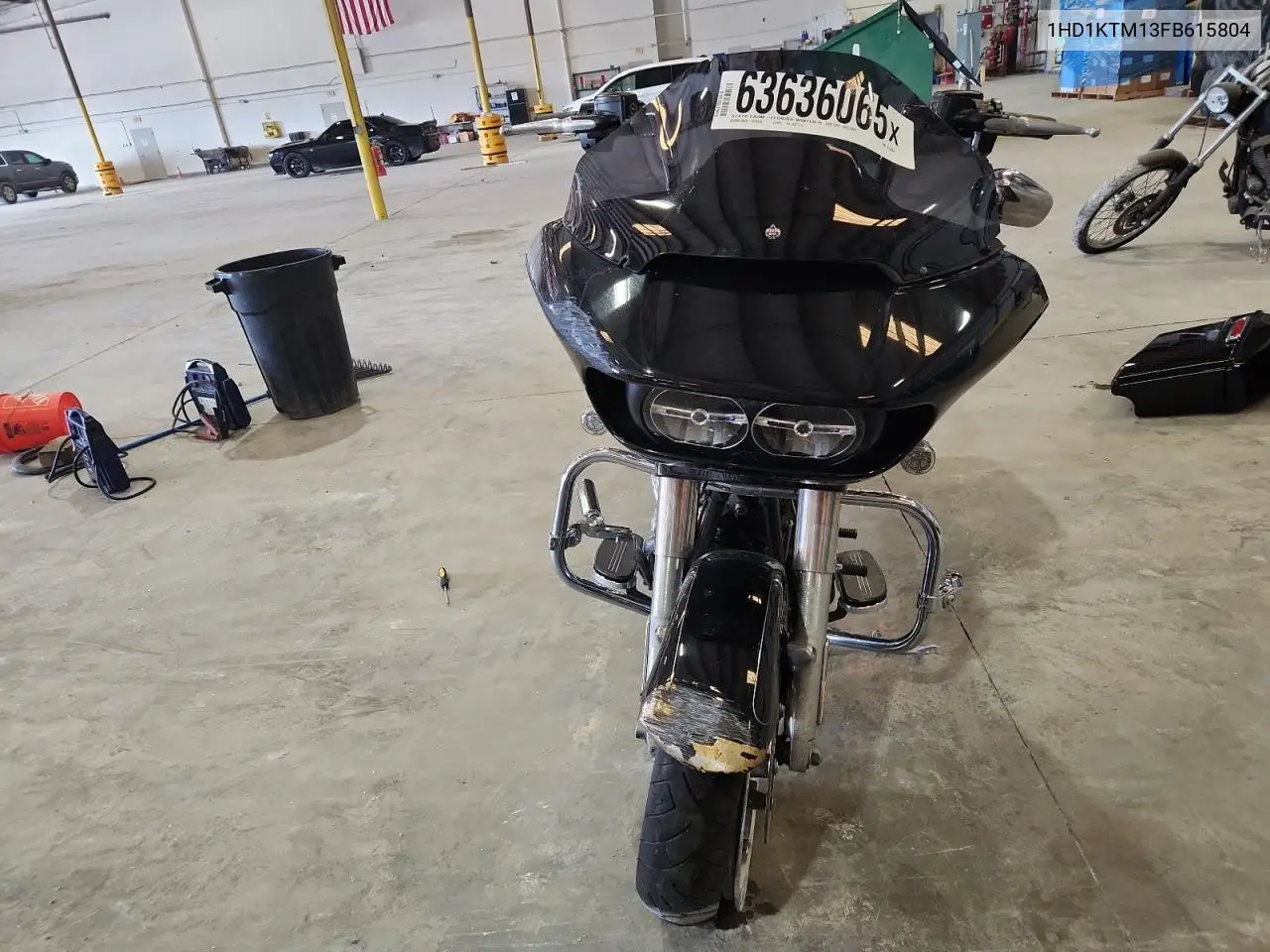2015 Harley-Davidson Fltrxs Road Glide Special VIN: 1HD1KTM13FB615804 Lot: 63636065
