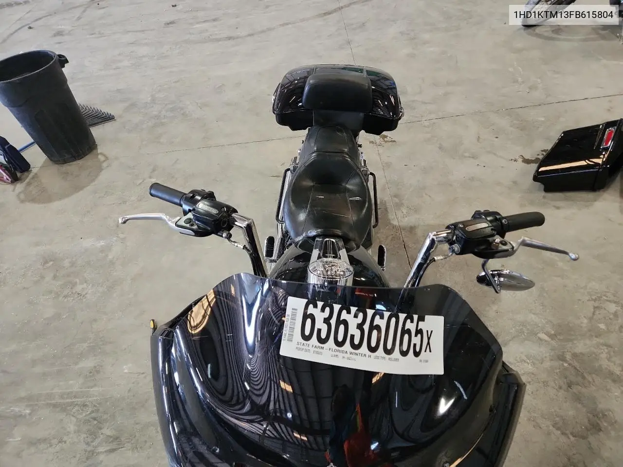 2015 Harley-Davidson Fltrxs Road Glide Special VIN: 1HD1KTM13FB615804 Lot: 63636065