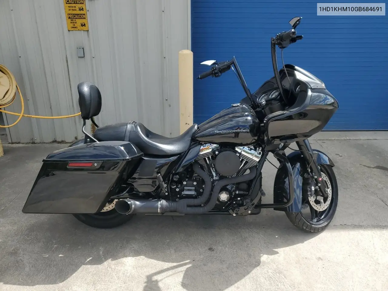 2016 Harley-Davidson Fltrx Road Glide VIN: 1HD1KHM10GB684691 Lot: 56505615