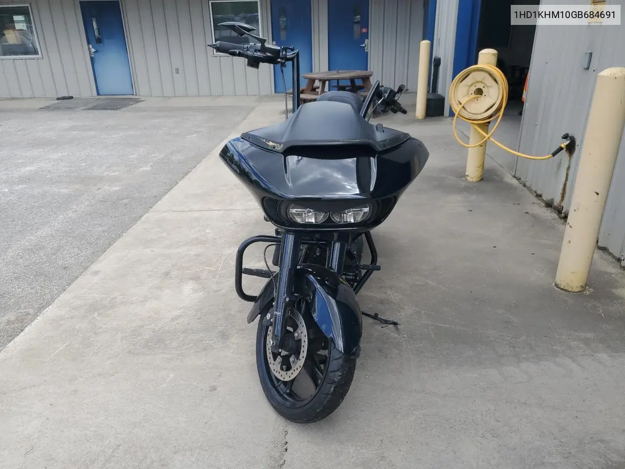 2016 Harley-Davidson Fltrx Road Glide VIN: 1HD1KHM10GB684691 Lot: 56505615