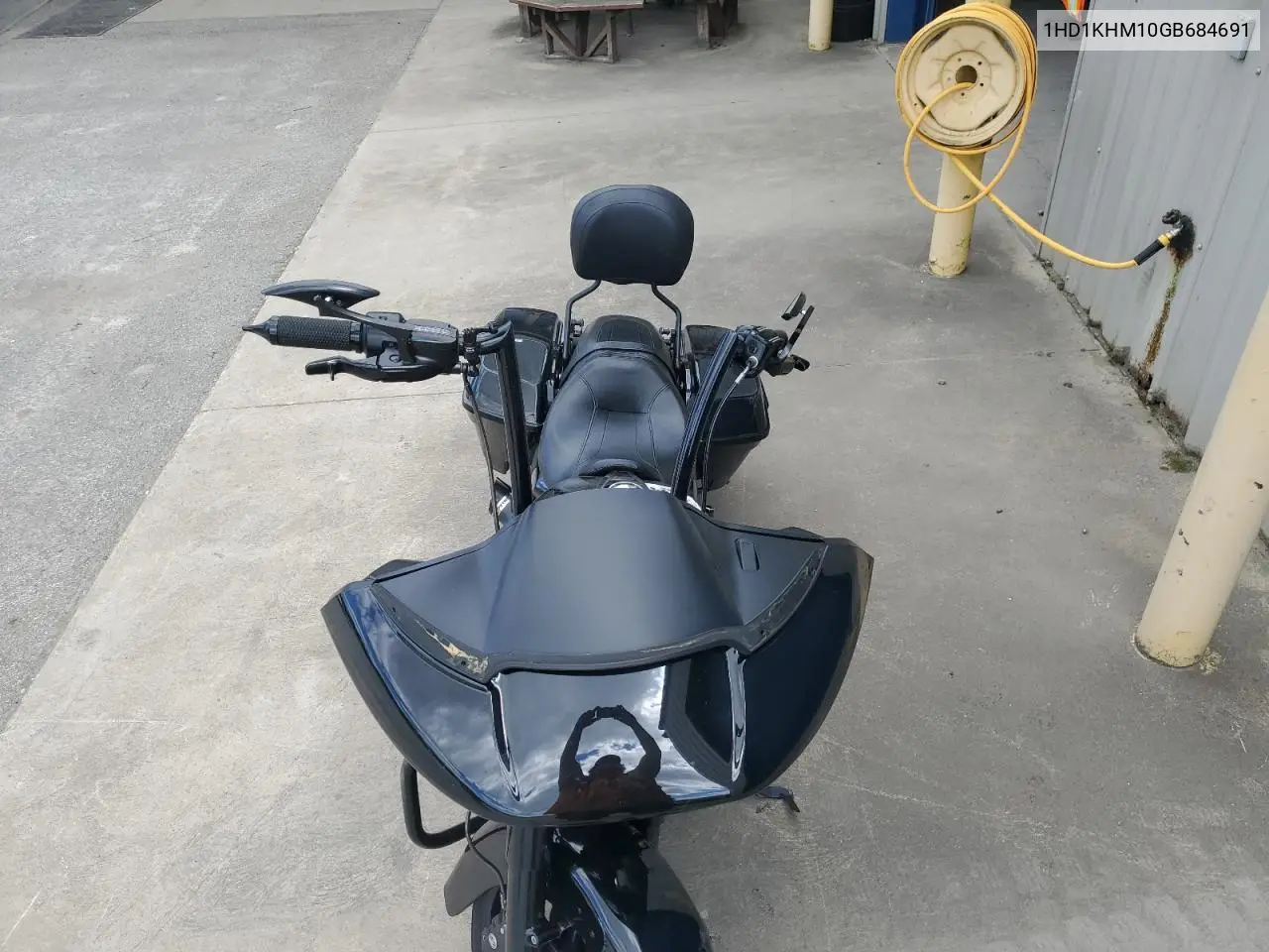 2016 Harley-Davidson Fltrx Road Glide VIN: 1HD1KHM10GB684691 Lot: 56505615