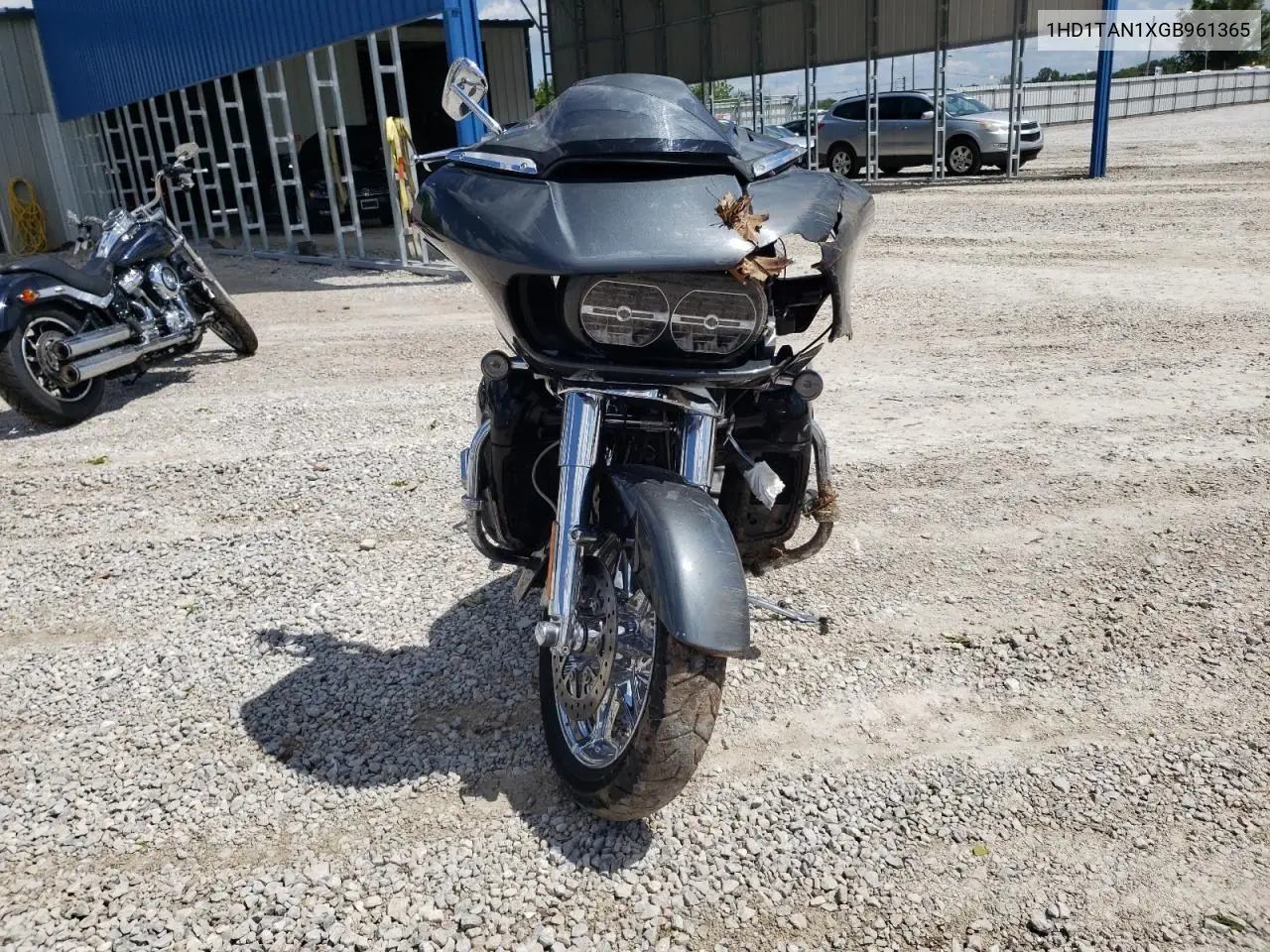 2016 Harley-Davidson Fltruse Cvo Road Glide VIN: 1HD1TAN1XGB961365 Lot: 56542045