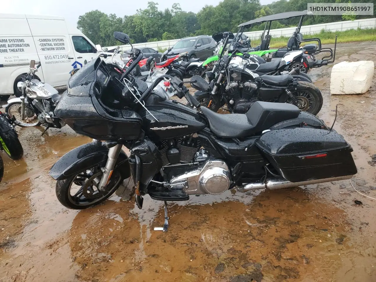 2016 Harley-Davidson Fltrxs Road Glide Special VIN: 1HD1KTM19GB651997 Lot: 60052305