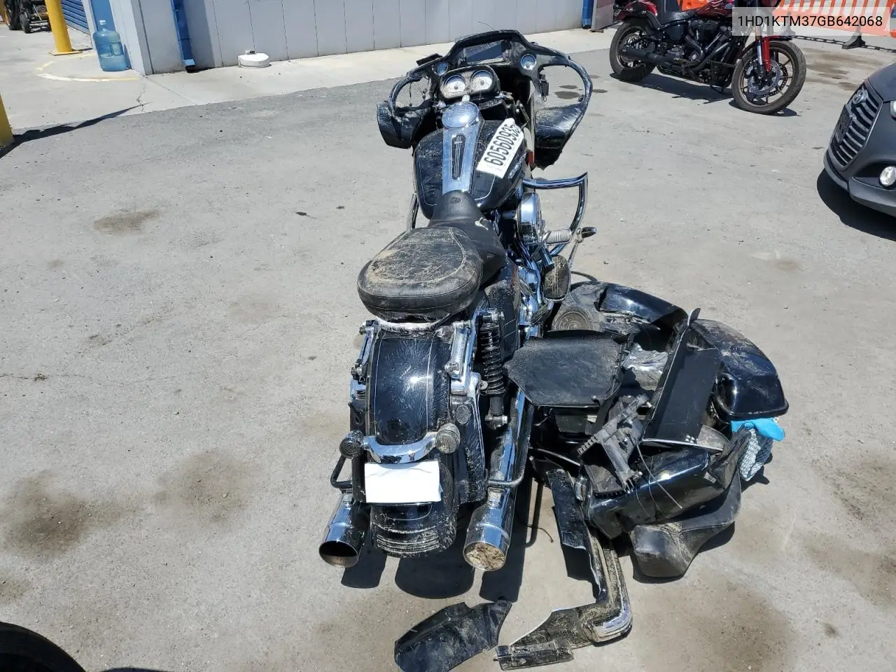 2016 Harley-Davidson Fltrxs Road Glide Special VIN: 1HD1KTM37GB642068 Lot: 60560935