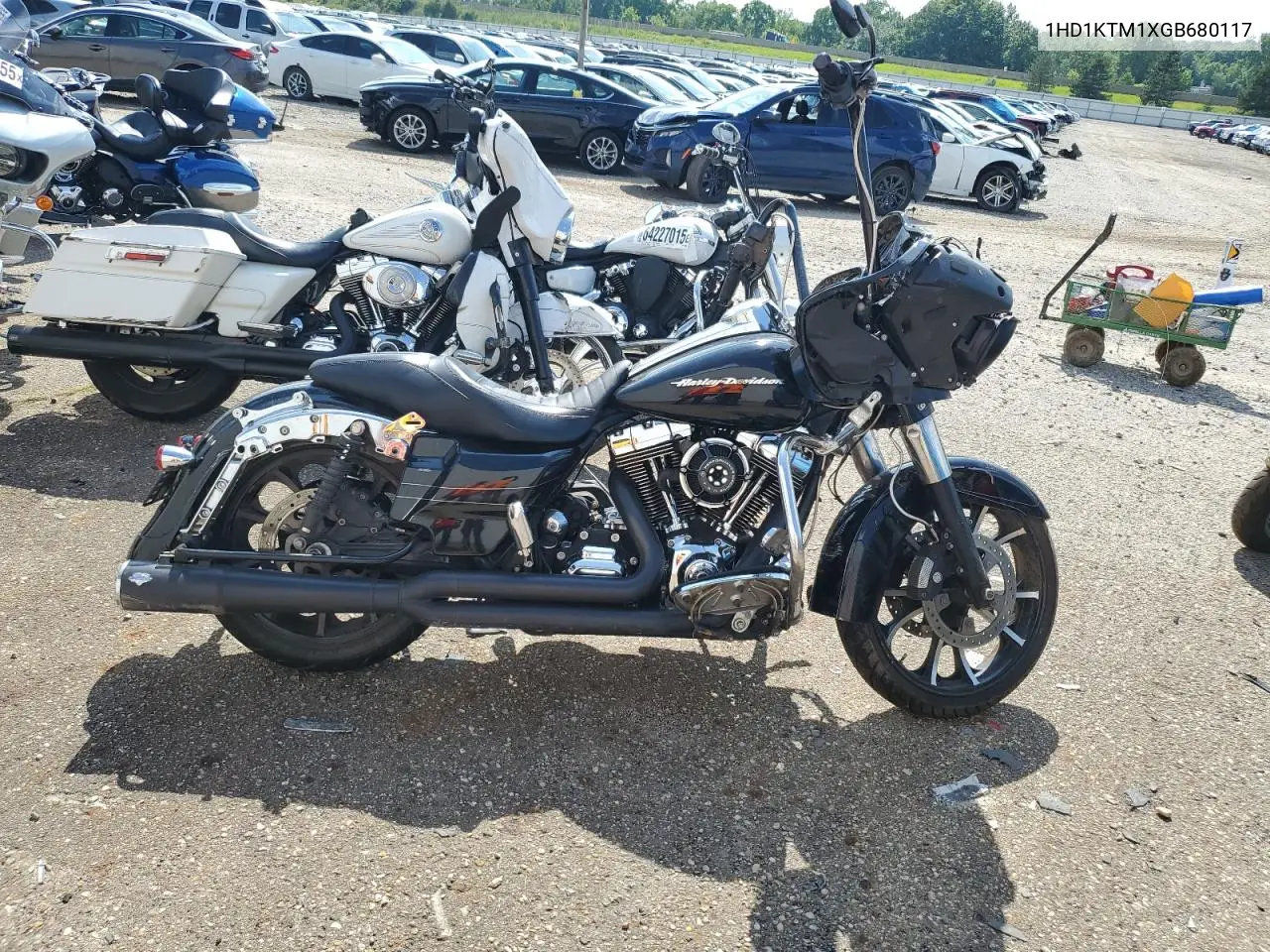 2016 Harley-Davidson Fltrxs Road Glide Special VIN: 1HD1KTM1XGB680117 Lot: 64093755
