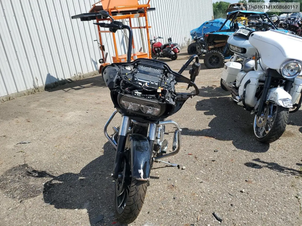 2016 Harley-Davidson Fltrxs Road Glide Special VIN: 1HD1KTM1XGB680117 Lot: 64093755