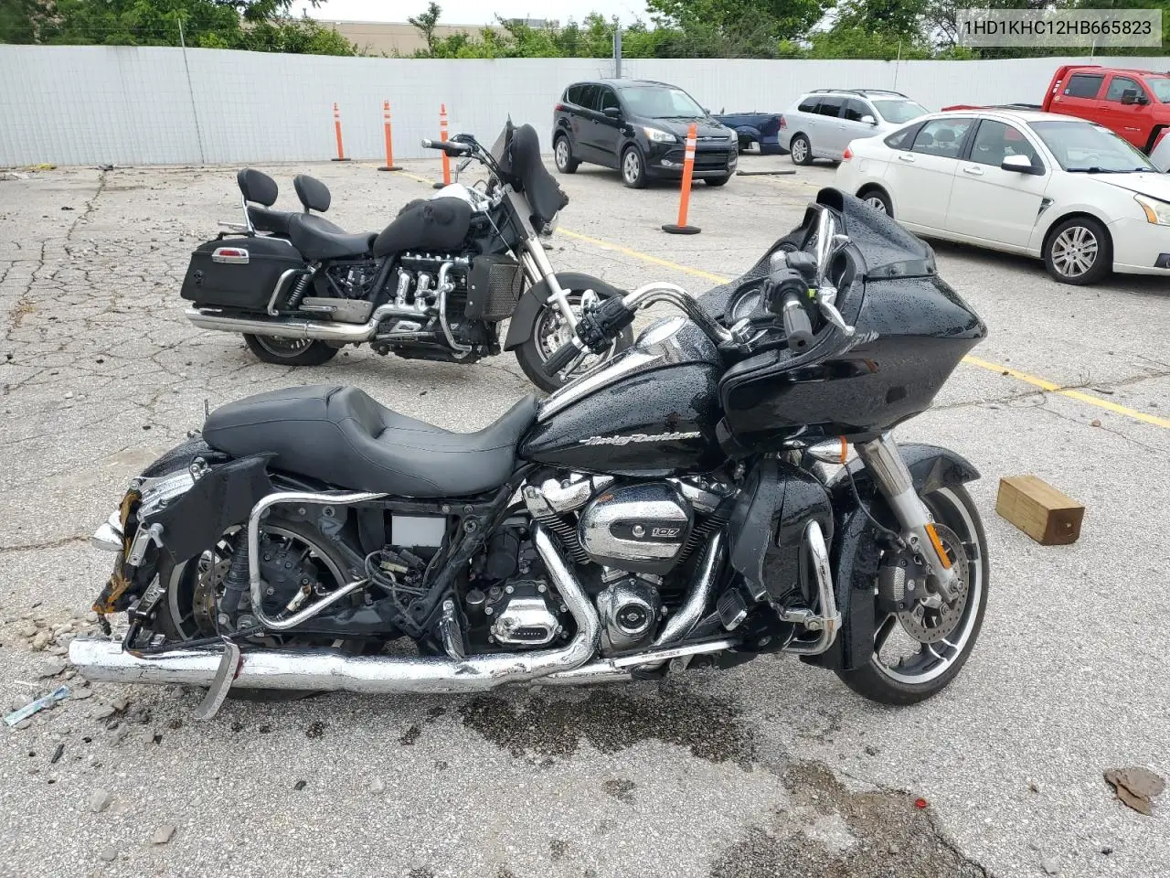 2017 Harley-Davidson Fltrx Road Glide VIN: 1HD1KHC12HB665823 Lot: 59547585