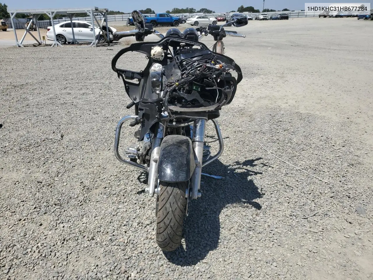 2017 Harley-Davidson Fltrx Road Glide VIN: 1HD1KHC31HB677284 Lot: 61871825