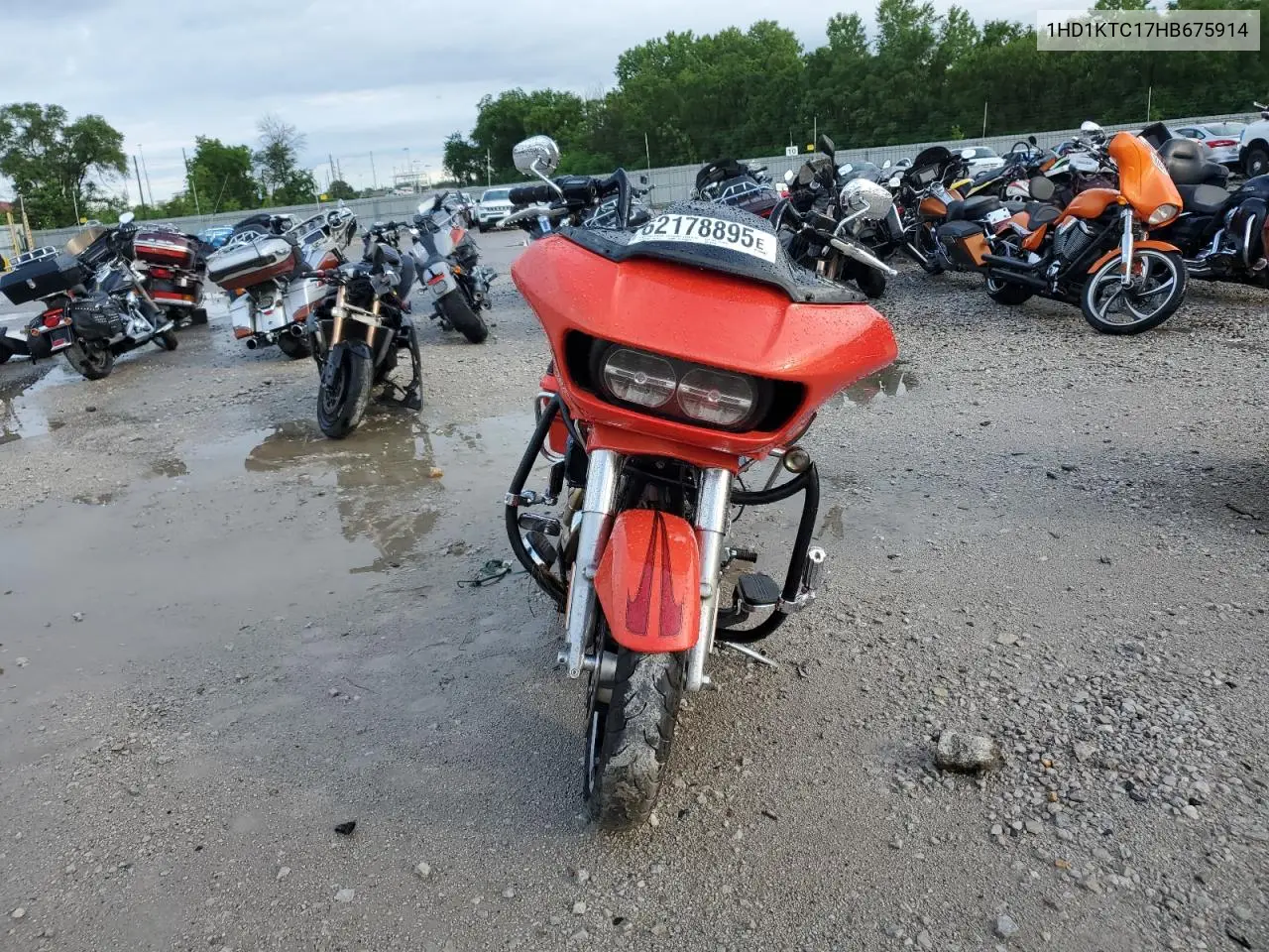 2017 Harley-Davidson Fltrxs Road Glide Special VIN: 1HD1KTC17HB675914 Lot: 62178895