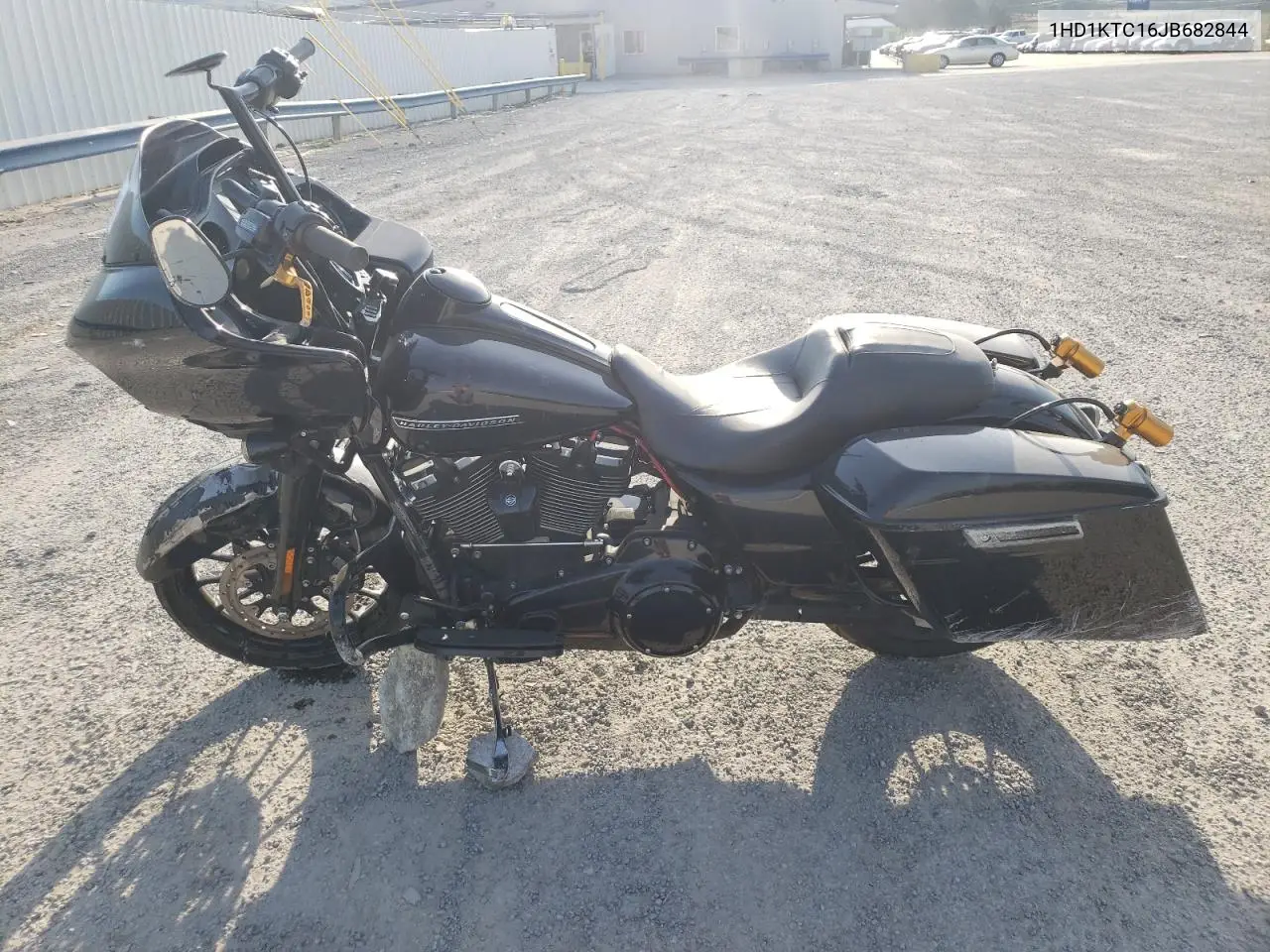 2018 Harley-Davidson Fltrxs Road Glide Special VIN: 1HD1KTC16JB682844 Lot: 50790215