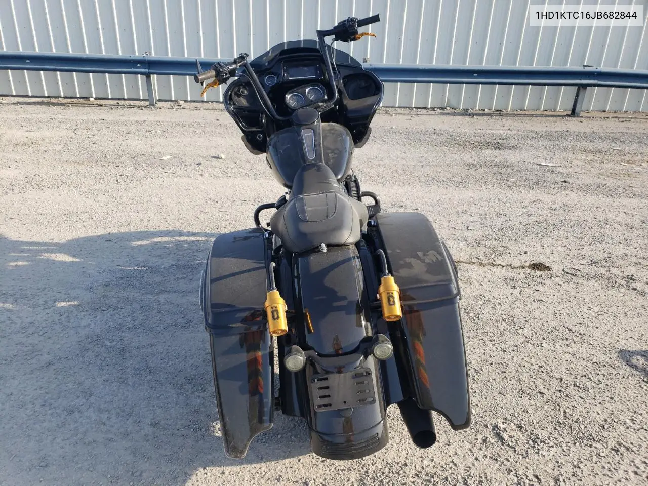 2018 Harley-Davidson Fltrxs Road Glide Special VIN: 1HD1KTC16JB682844 Lot: 50790215