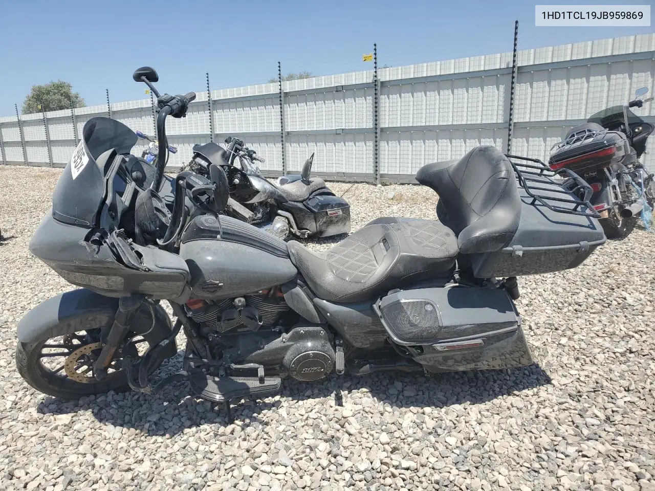 2018 Harley-Davidson Fltrxse Cvo Road Glide VIN: 1HD1TCL19JB959869 Lot: 61047995