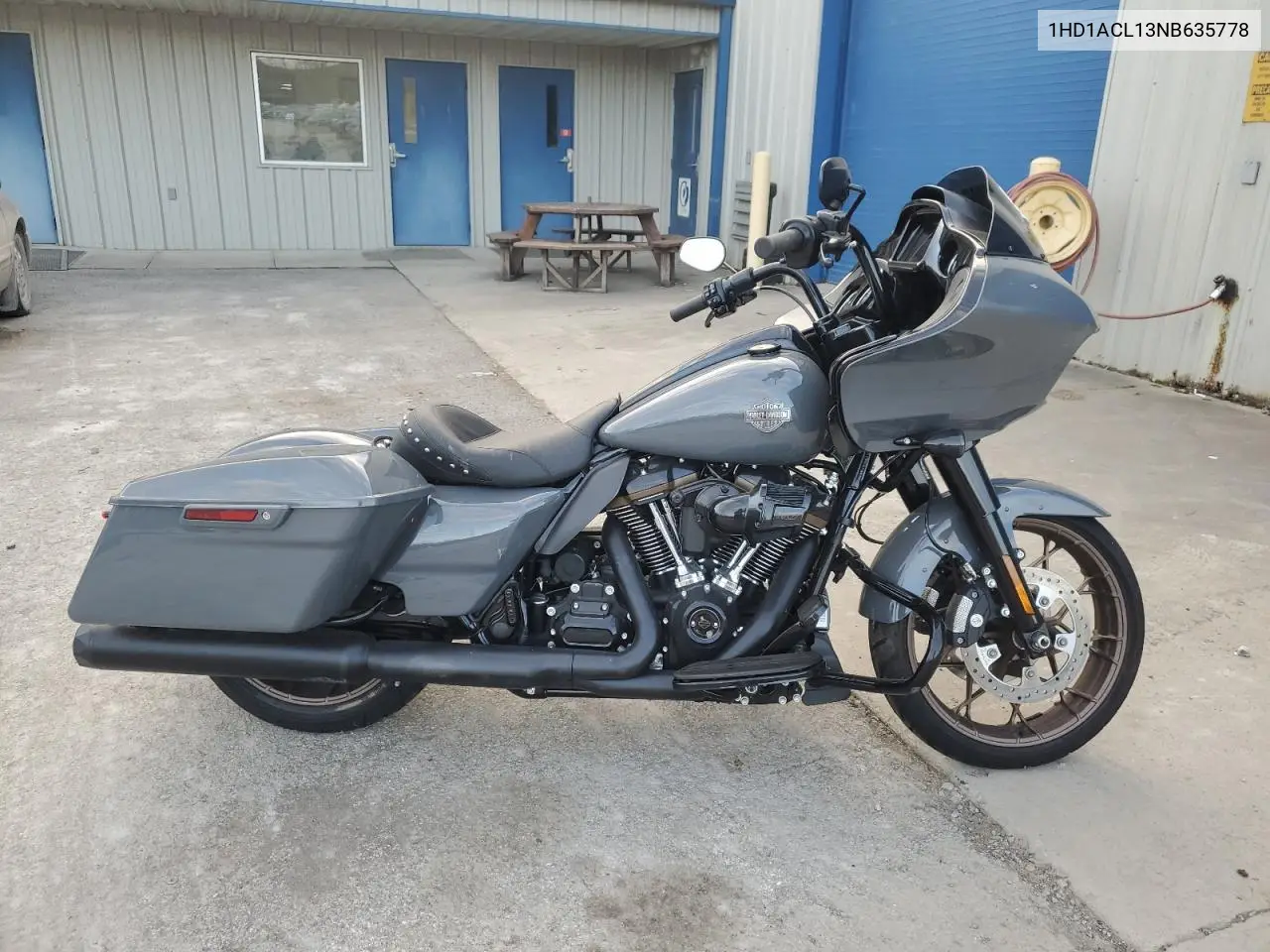 2022 Harley-Davidson Fltrxst VIN: 1HD1ACL13NB635778 Lot: 43183395