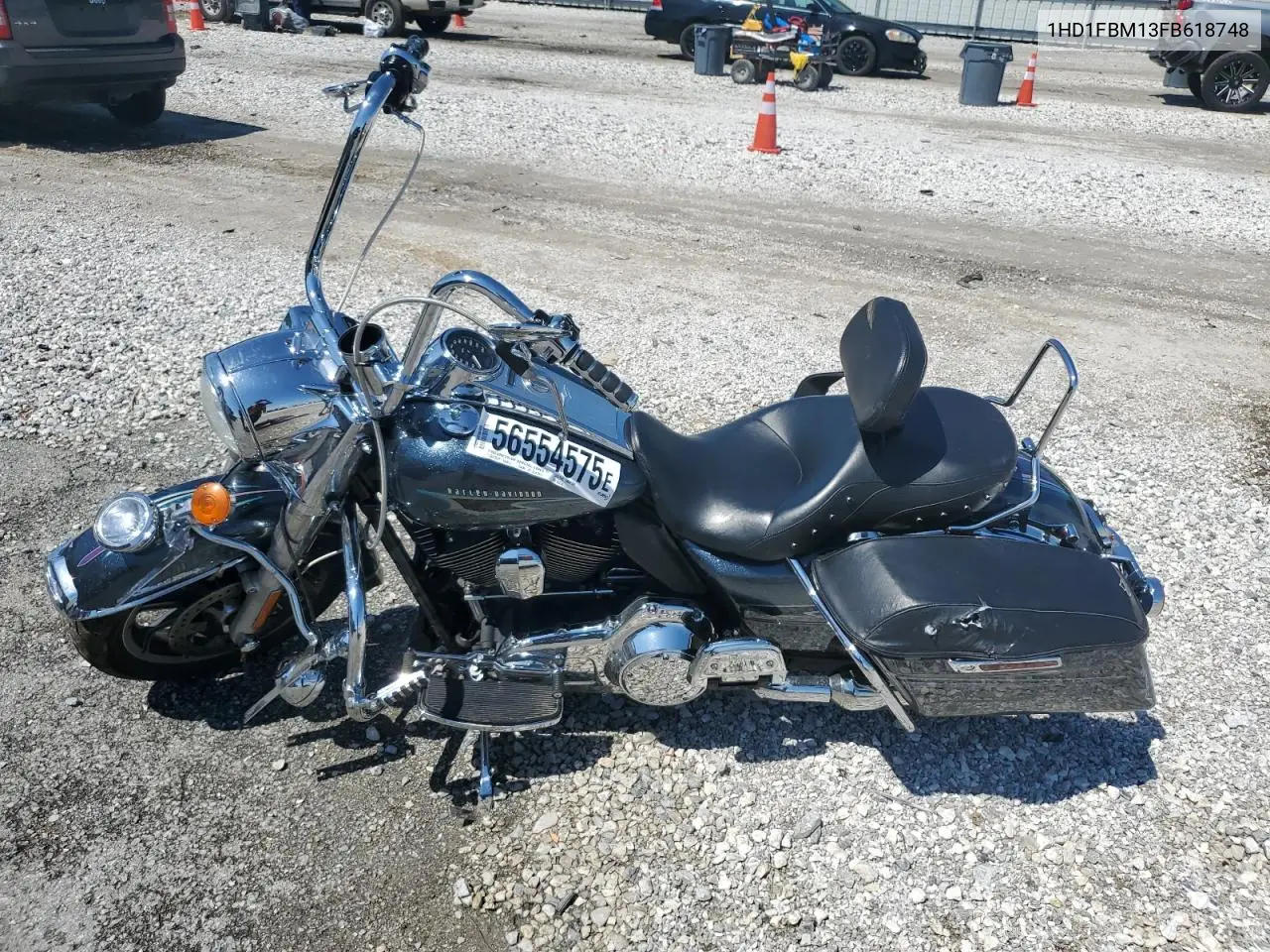2015 Harley-Davidson Flhr Road King VIN: 1HD1FBM13FB618748 Lot: 56554575
