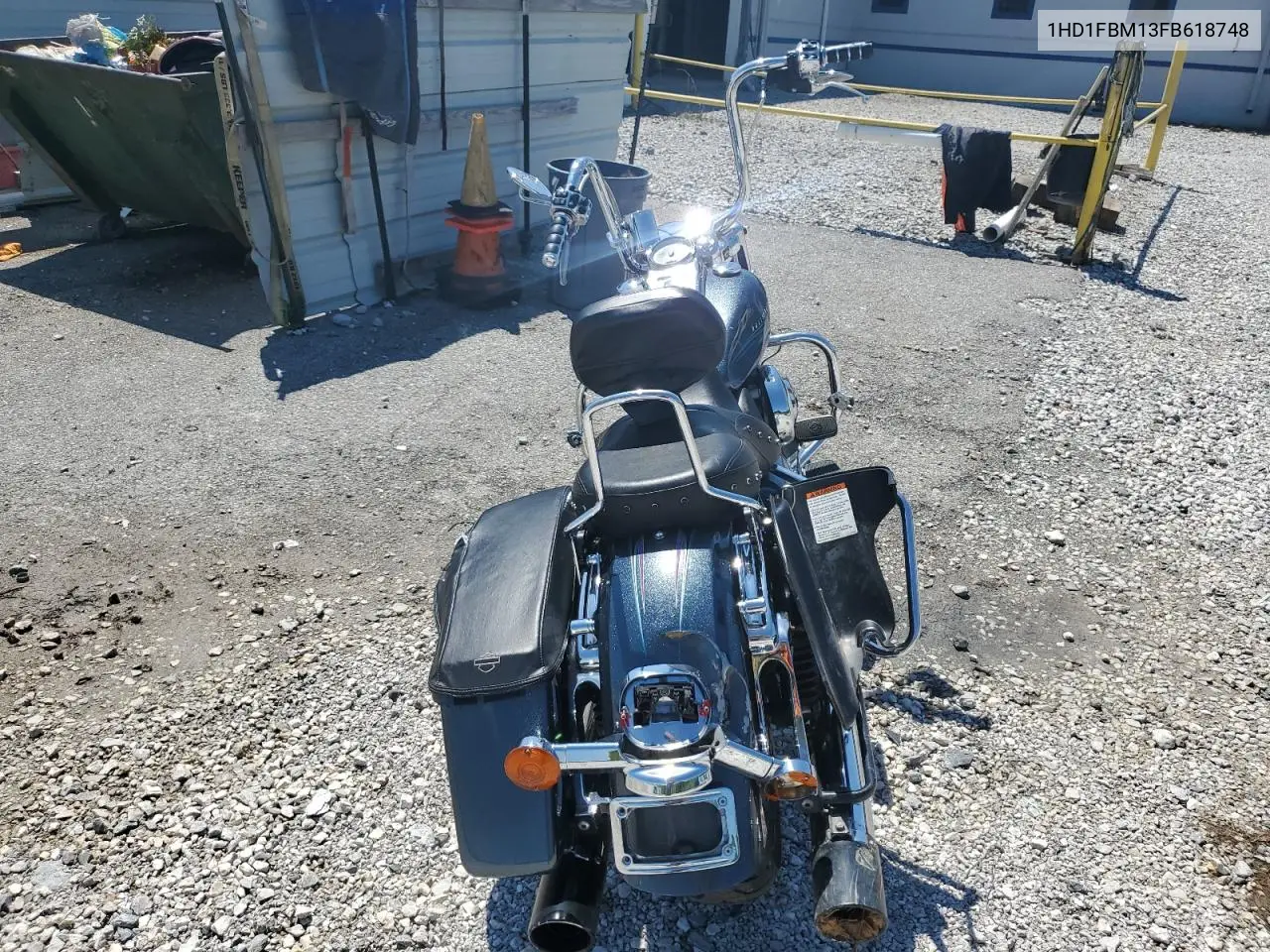 2015 Harley-Davidson Flhr Road King VIN: 1HD1FBM13FB618748 Lot: 56554575