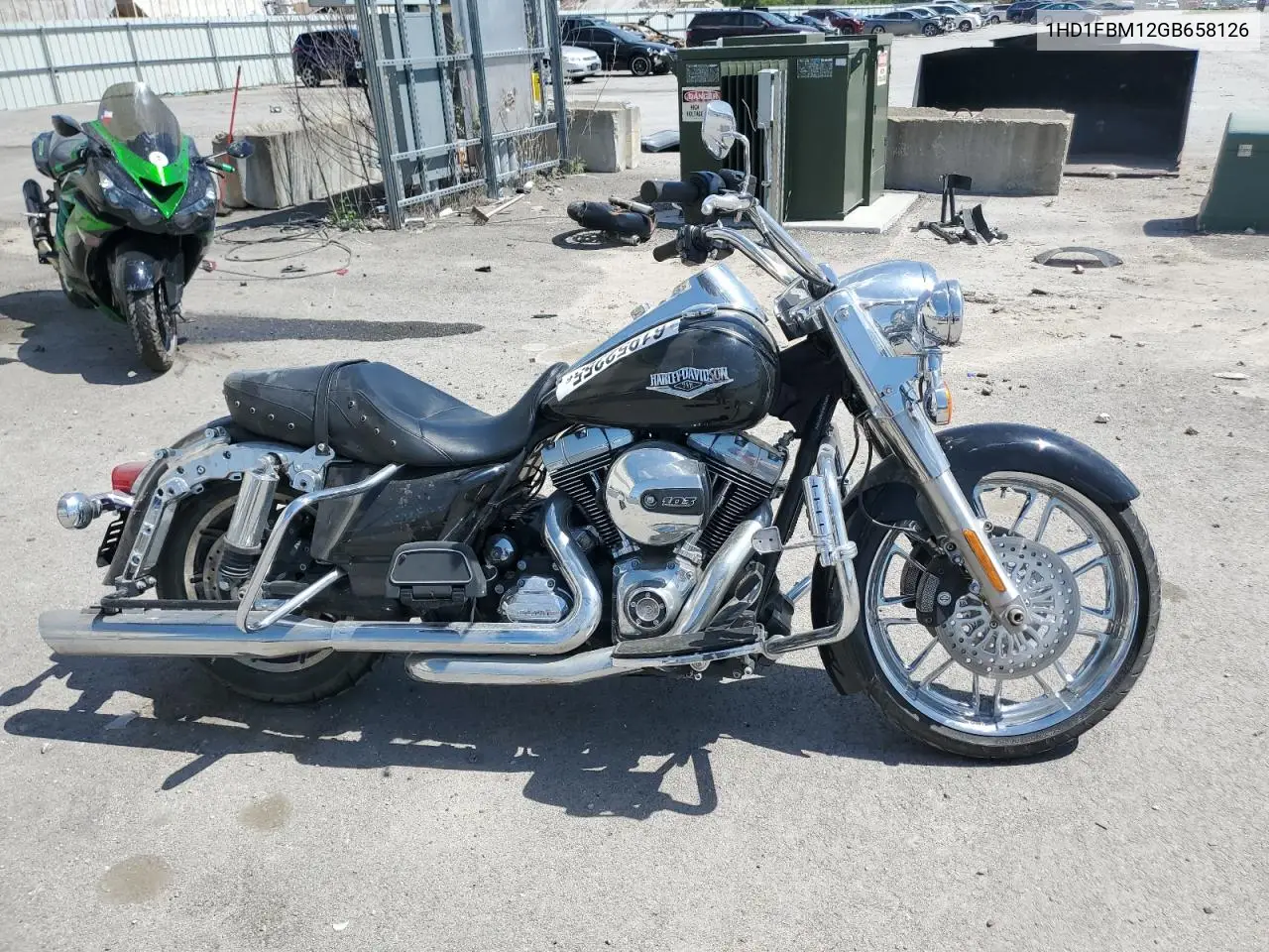 2016 Harley-Davidson Flhr Road King VIN: 1HD1FBM12GB658126 Lot: 61952255