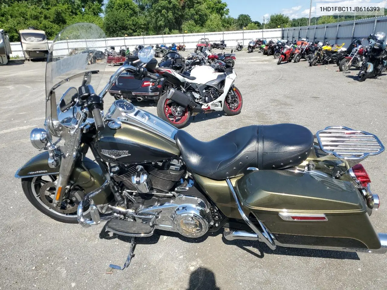 2018 Harley-Davidson Flhr Road King VIN: 1HD1FBC11JB616393 Lot: 61248245