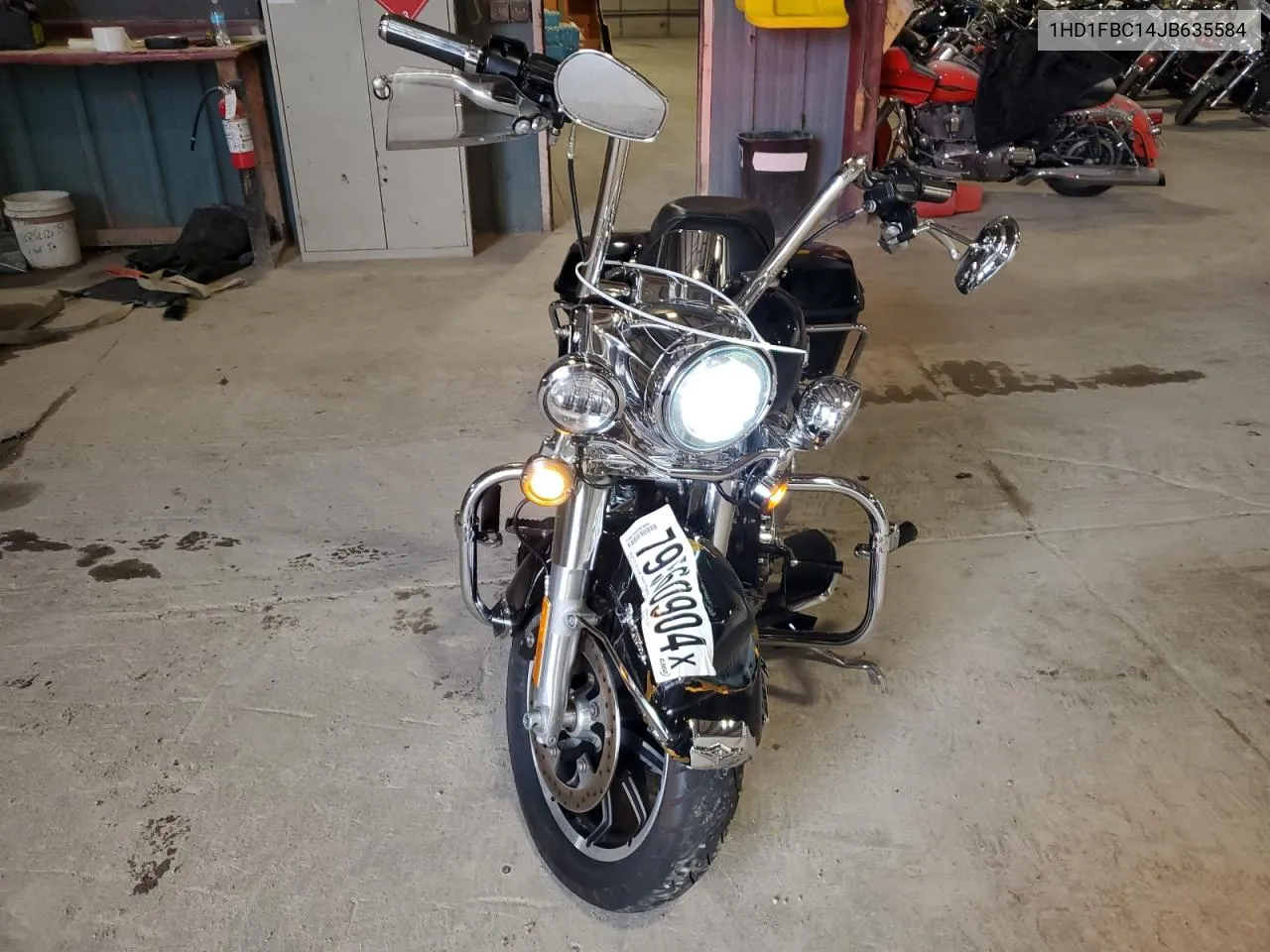 2018 Harley-Davidson Flhr Road King VIN: 1HD1FBC14JB635584 Lot: 79560904