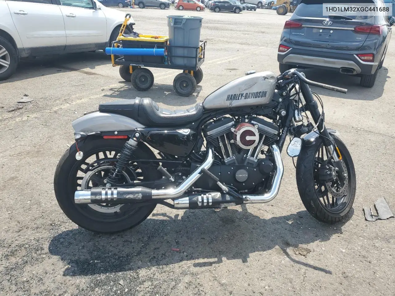 2016 Harley-Davidson Xl1200 Cx VIN: 1HD1LM32XGC441688 Lot: 63029735