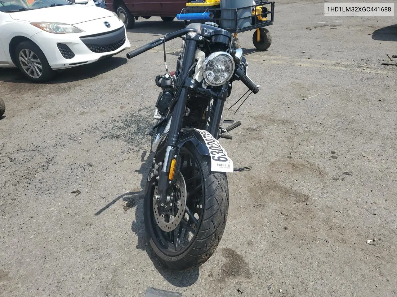2016 Harley-Davidson Xl1200 Cx VIN: 1HD1LM32XGC441688 Lot: 63029735