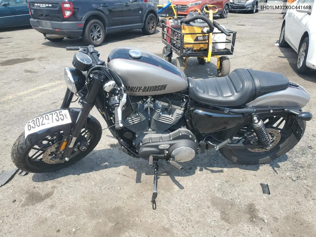 2016 Harley-Davidson Xl1200 Cx VIN: 1HD1LM32XGC441688 Lot: 63029735