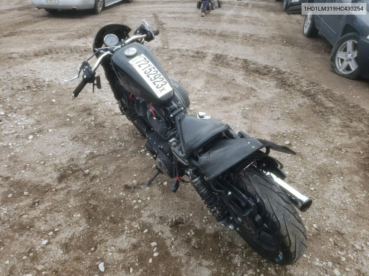 2017 Harley-Davidson Xl1200 Cx VIN: 1HD1LM319HC430254 Lot: 72152923