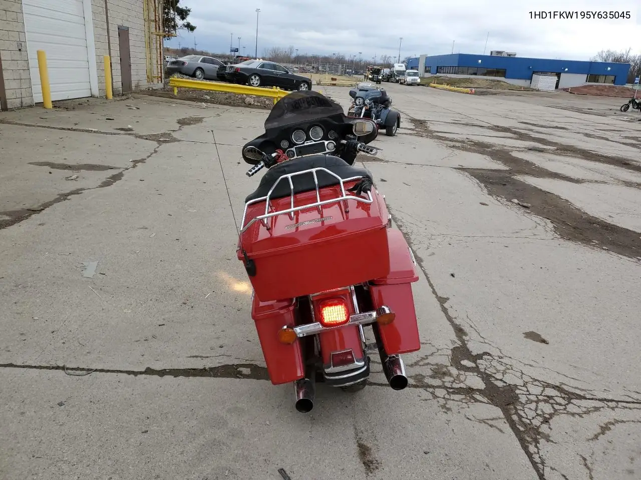 2005 Harley-Davidson Flhtci Shrine VIN: 1HD1FKW195Y635045 Lot: 49789105