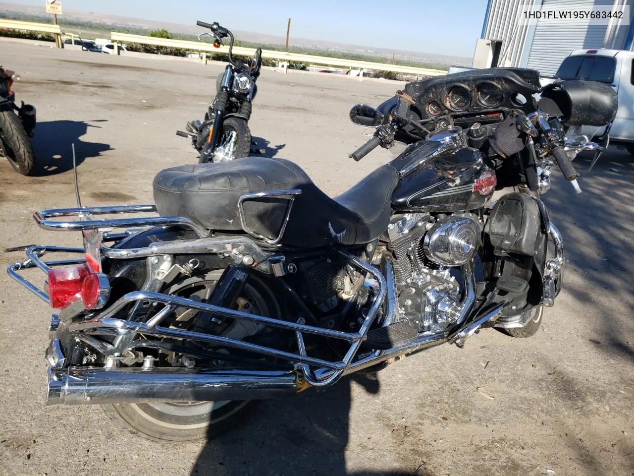 2005 Harley-Davidson Flhtcui Shrine VIN: 1HD1FLW195Y683442 Lot: 69627293
