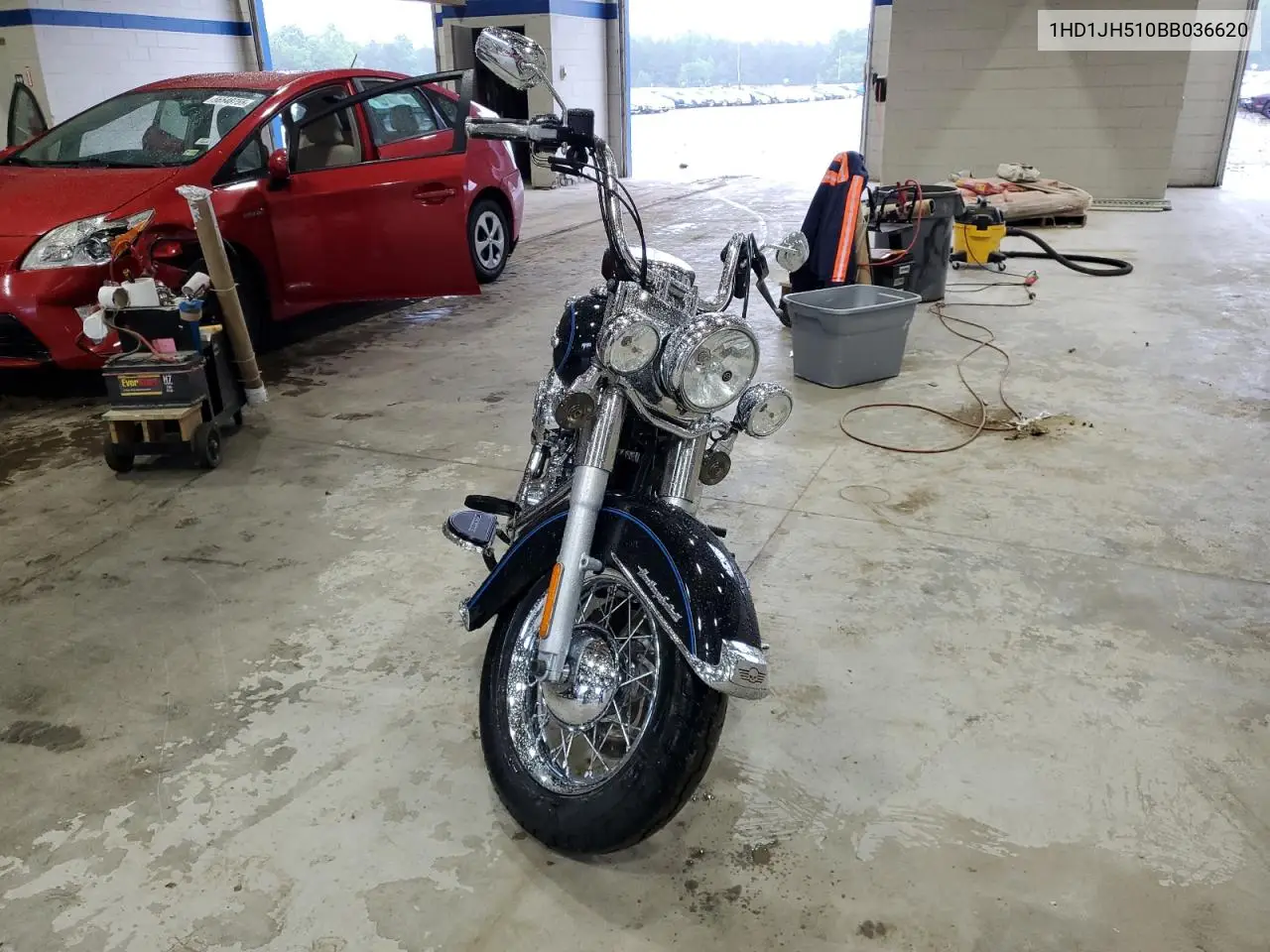 2011 Harley-Davidson Flstc Shrine VIN: 1HD1JH510BB036620 Lot: 56926095