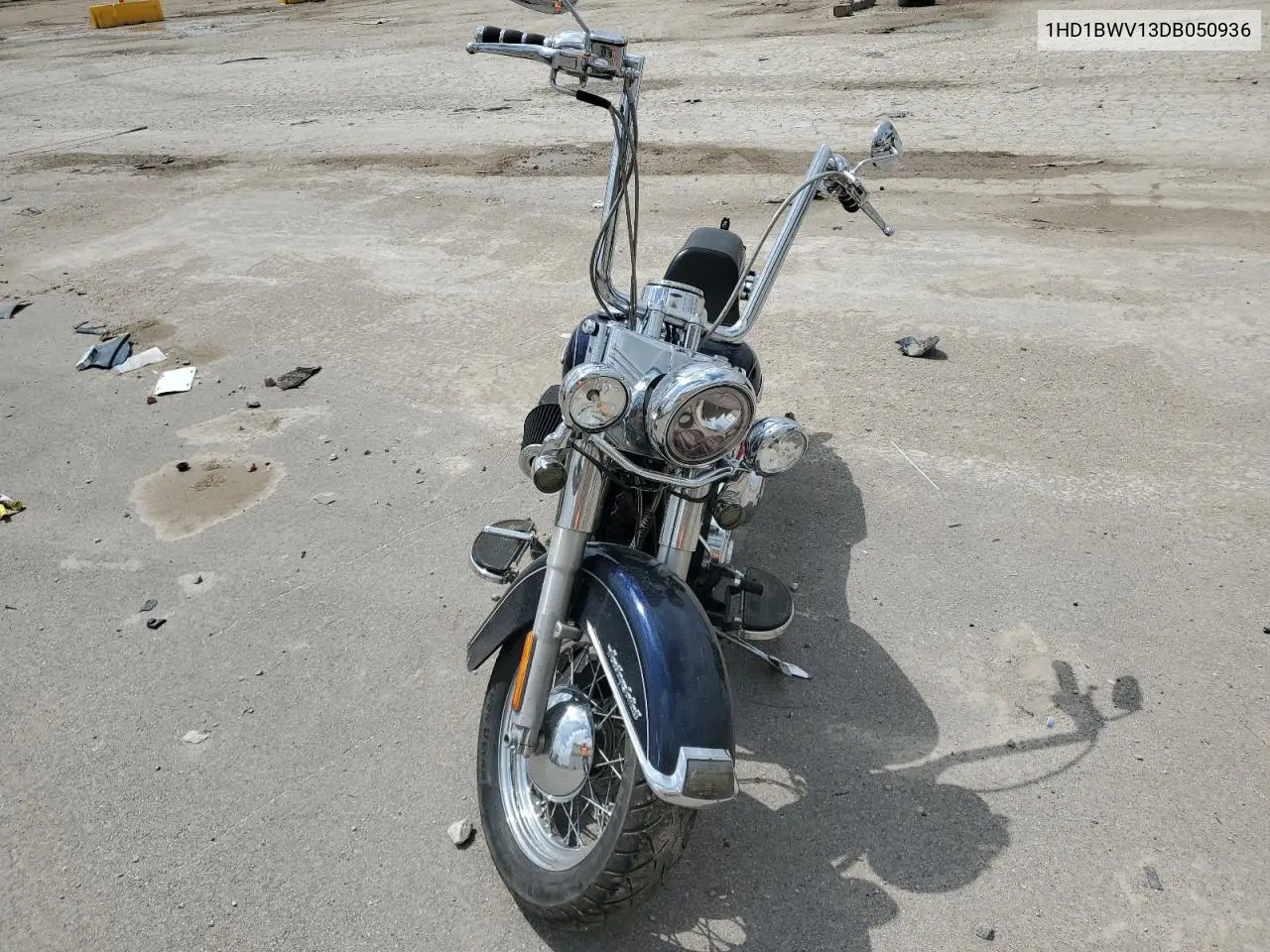 2013 Harley-Davidson Flstc Heritage Softail Classic VIN: 1HD1BWV13DB050936 Lot: 53347915