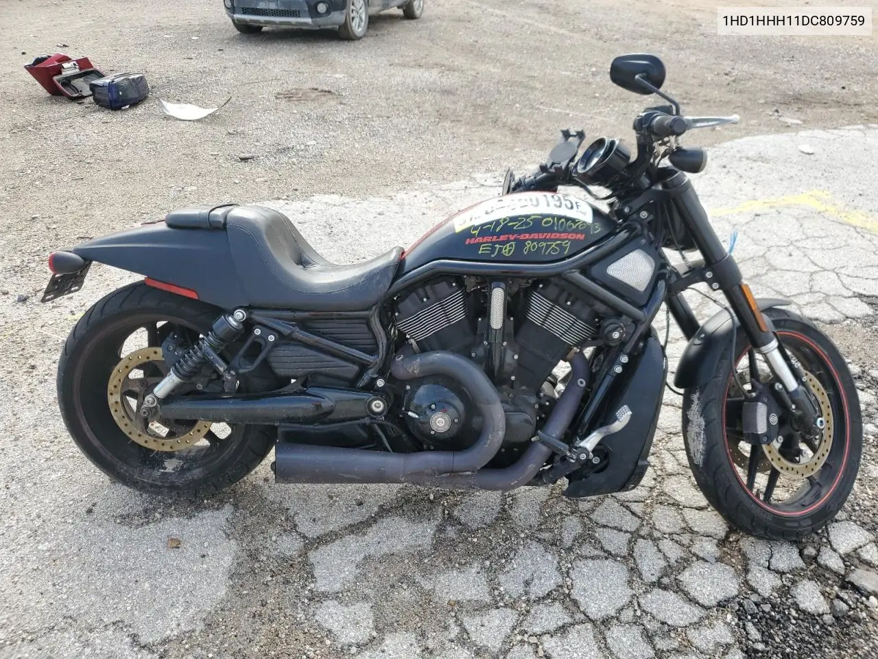 2013 Harley-Davidson Vrscdx Night Rod Special VIN: 1HD1HHH11DC809759 Lot: 54360195