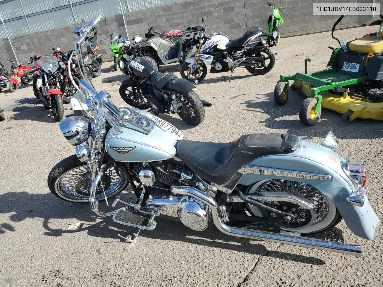 2014 Harley-Davidson Flstn Softail Deluxe VIN: 1HD1JDV14EB023110 Lot: 78897794
