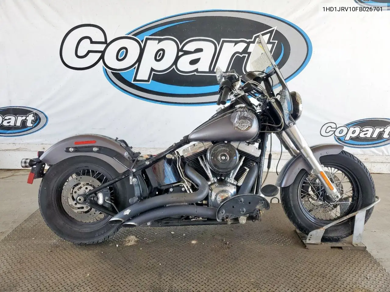 2015 Harley-Davidson Fls Softail Slim VIN: 1HD1JRV10FB026701 Lot: 59424025
