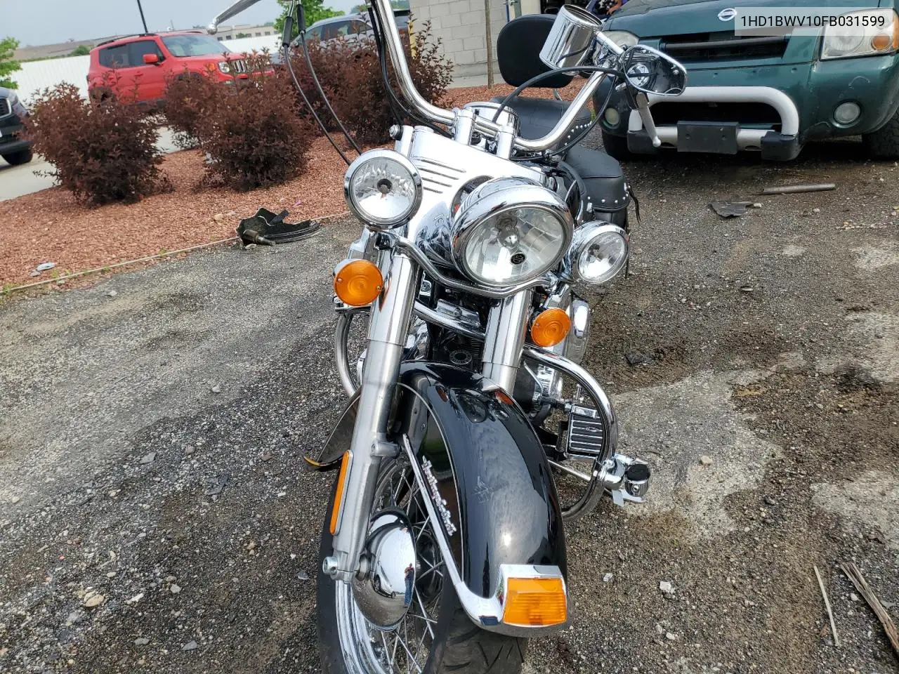 2015 Harley-Davidson Flstc Heritage Softail Classic VIN: 1HD1BWV10FB031599 Lot: 59488605