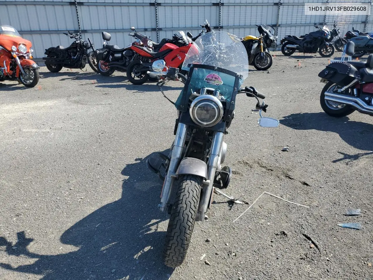 2015 Harley-Davidson Fls Softail Slim VIN: 1HD1JRV13FB029608 Lot: 60665365