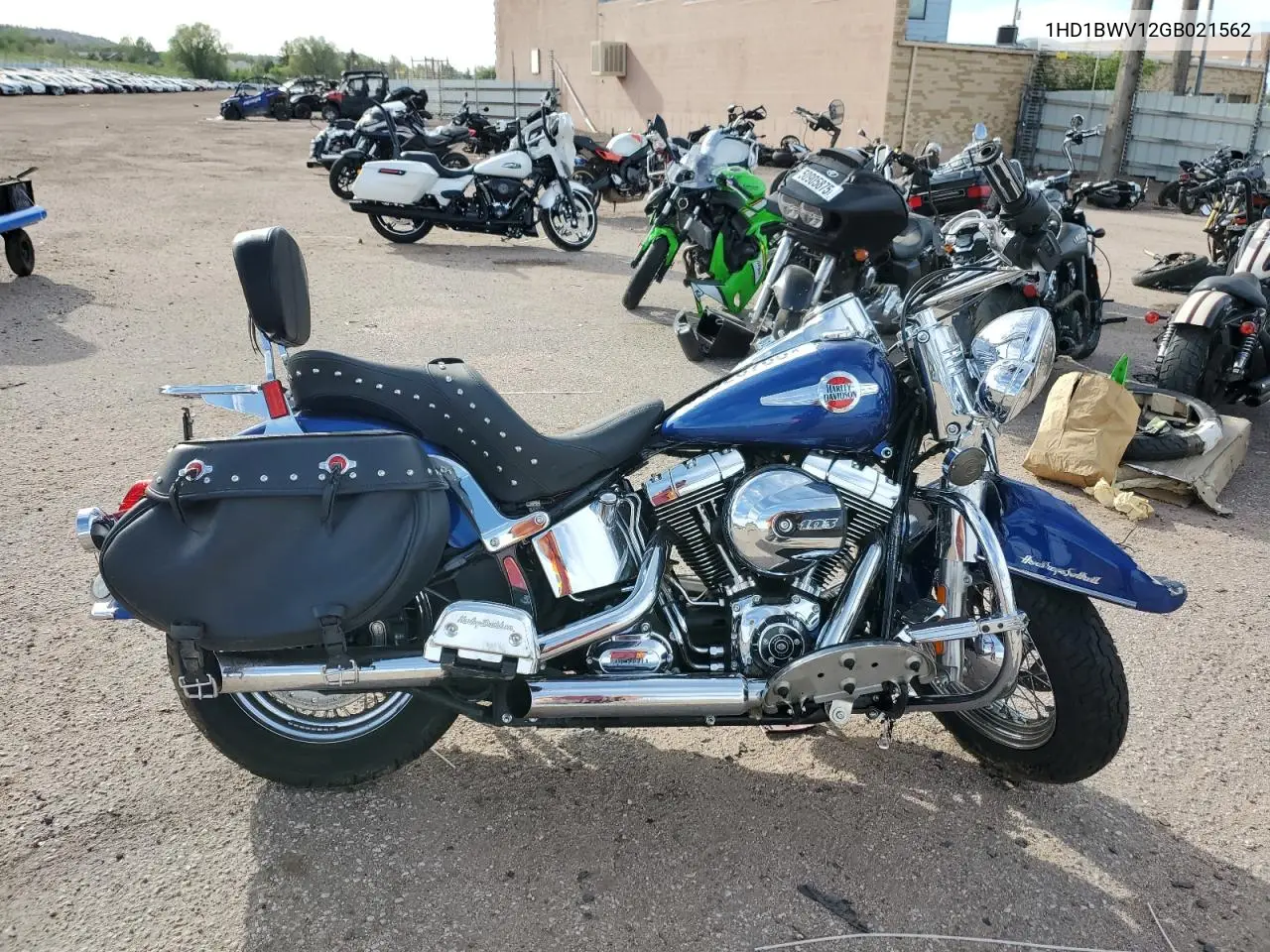 2016 Harley-Davidson Flstc Heritage Softail Classic VIN: 1HD1BWV12GB021562 Lot: 56925765