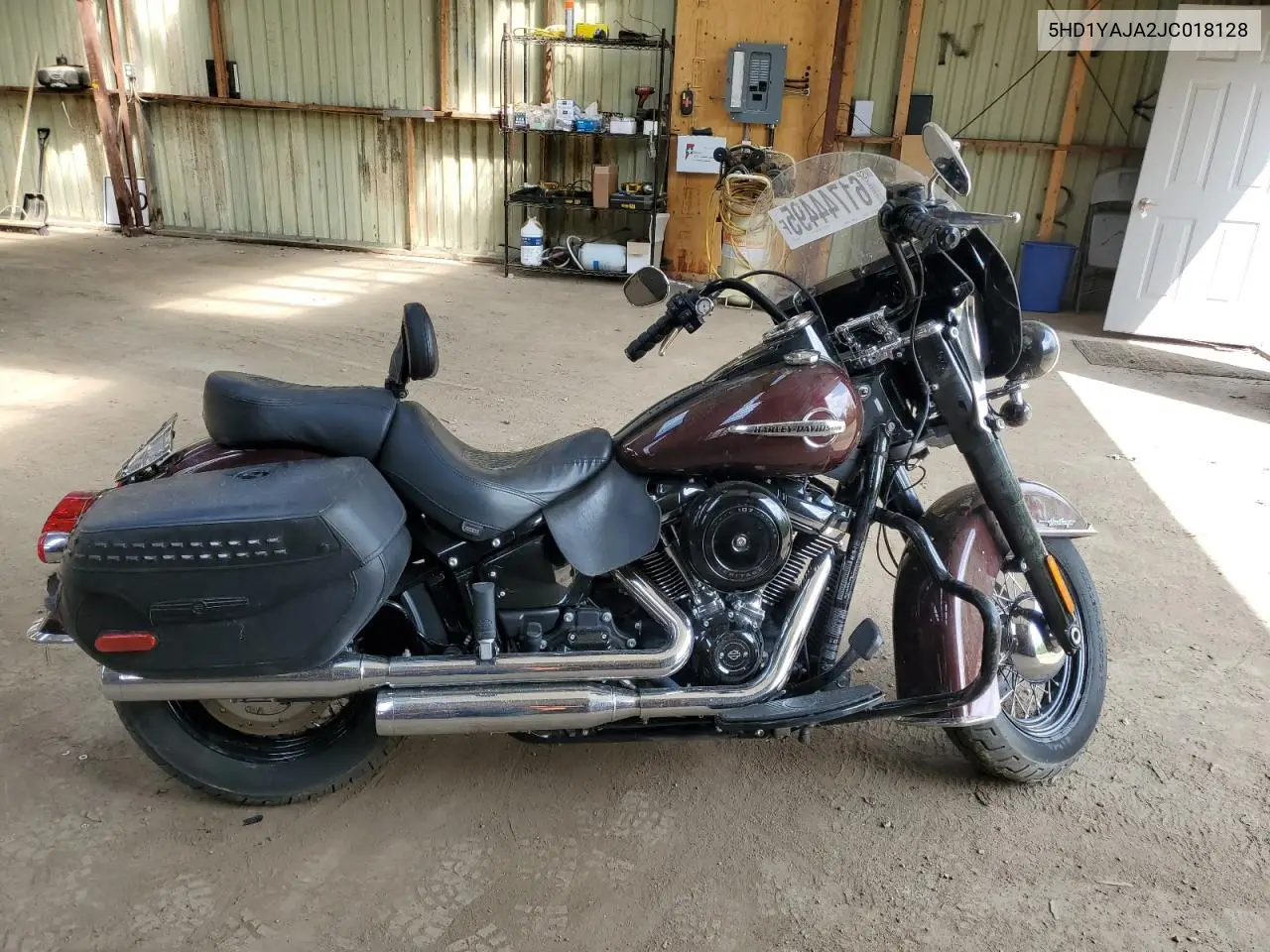 2018 Harley-Davidson Flhc Heritage Classic VIN: 5HD1YAJA2JC018128 Lot: 61744495