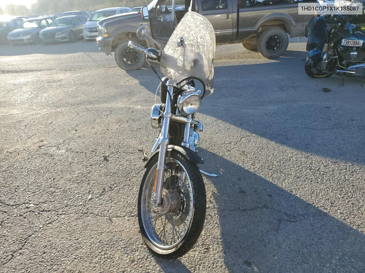 2001 Harley-Davidson Xl1200 C VIN: 1HD1CGP1X1K135087 Lot: 73964964