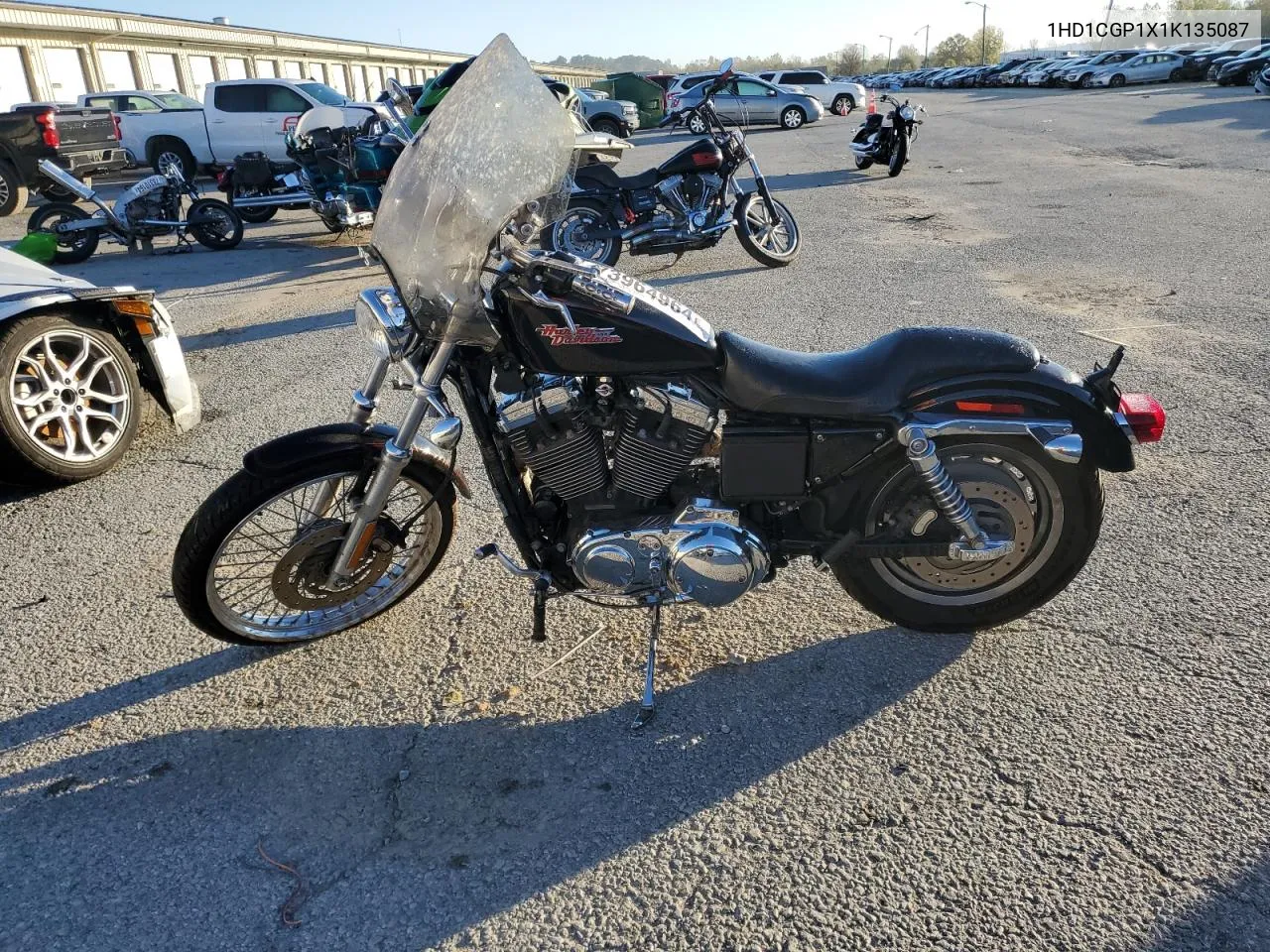 2001 Harley-Davidson Xl1200 C VIN: 1HD1CGP1X1K135087 Lot: 73964964