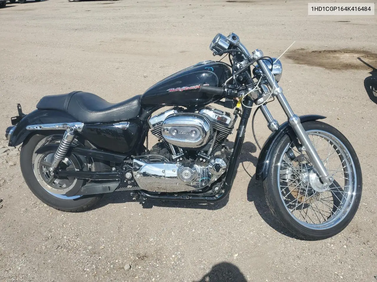 2004 Harley-Davidson Xl1200 C VIN: 1HD1CGP164K416484 Lot: 55613355