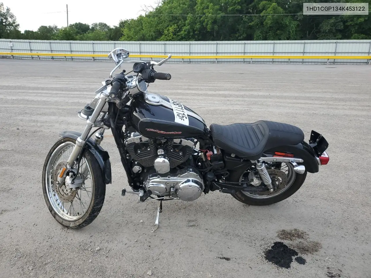 2004 Harley-Davidson Xl1200 C VIN: 1HD1CGP134K453122 Lot: 63851115