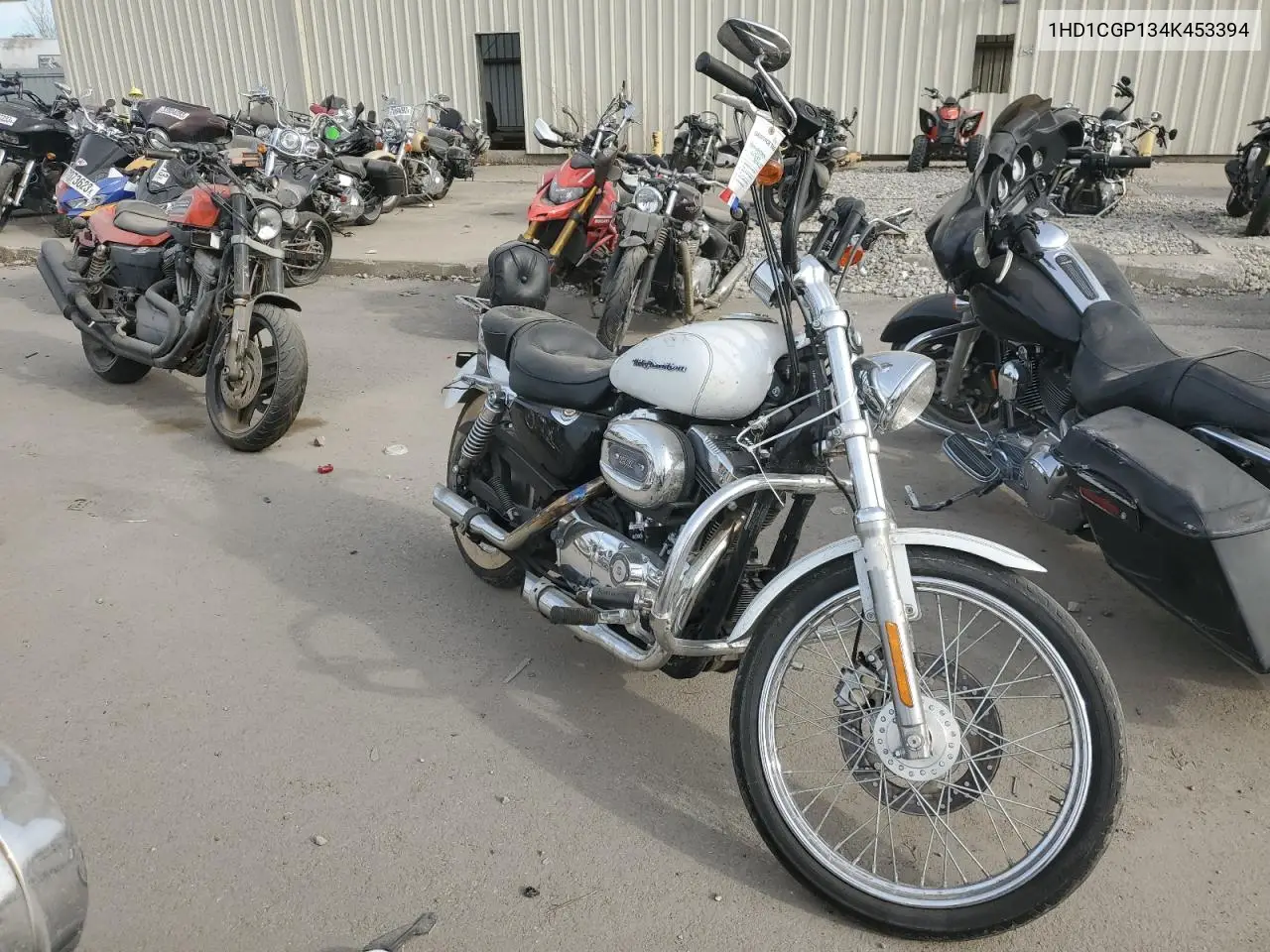 2004 Harley-Davidson Xl1200 C VIN: 1HD1CGP134K453394 Lot: 79948043