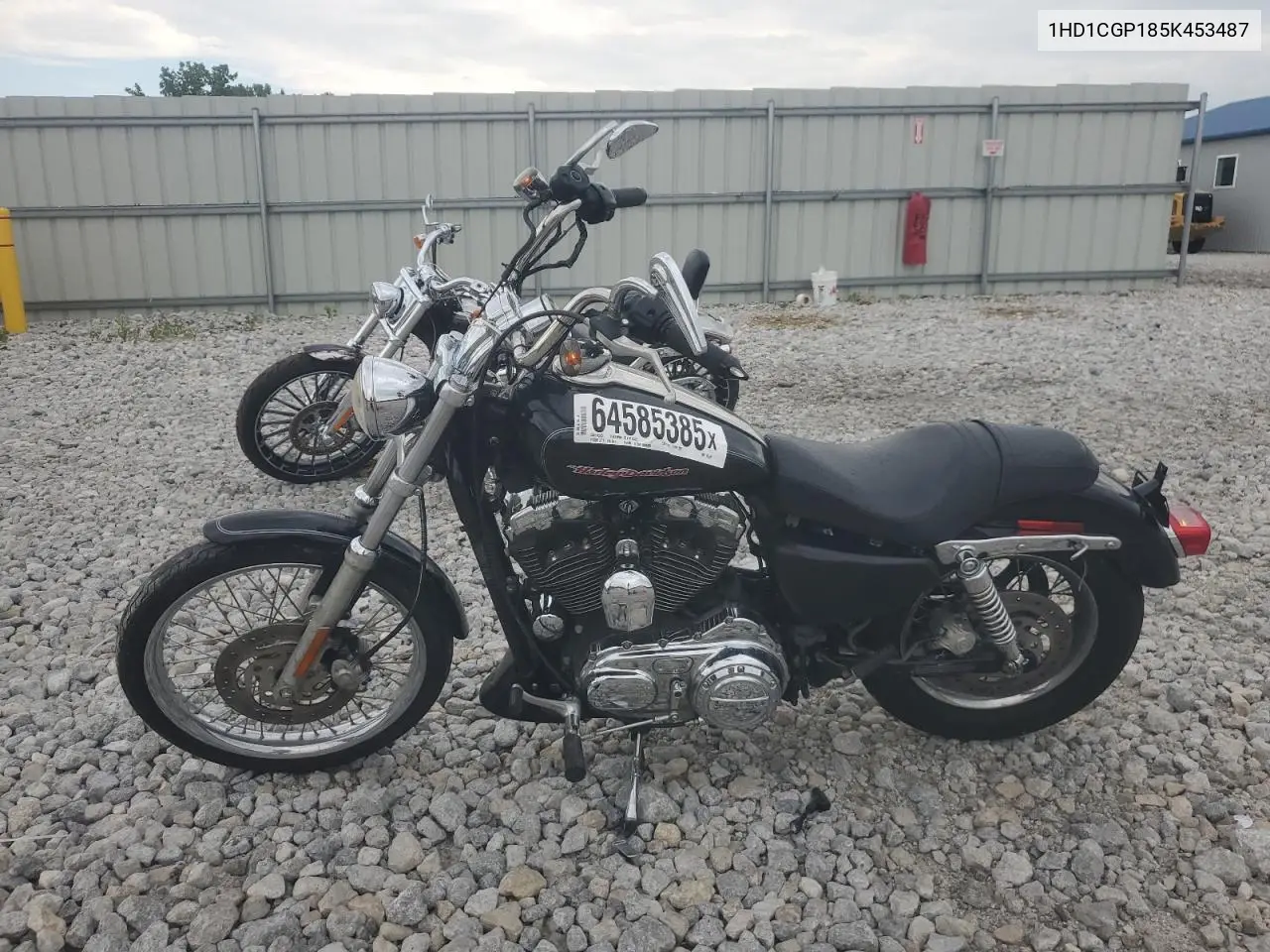 2005 Harley-Davidson Xl1200 C VIN: 1HD1CGP185K453487 Lot: 64585385